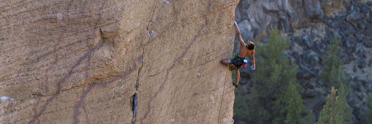 metolius climbing logo